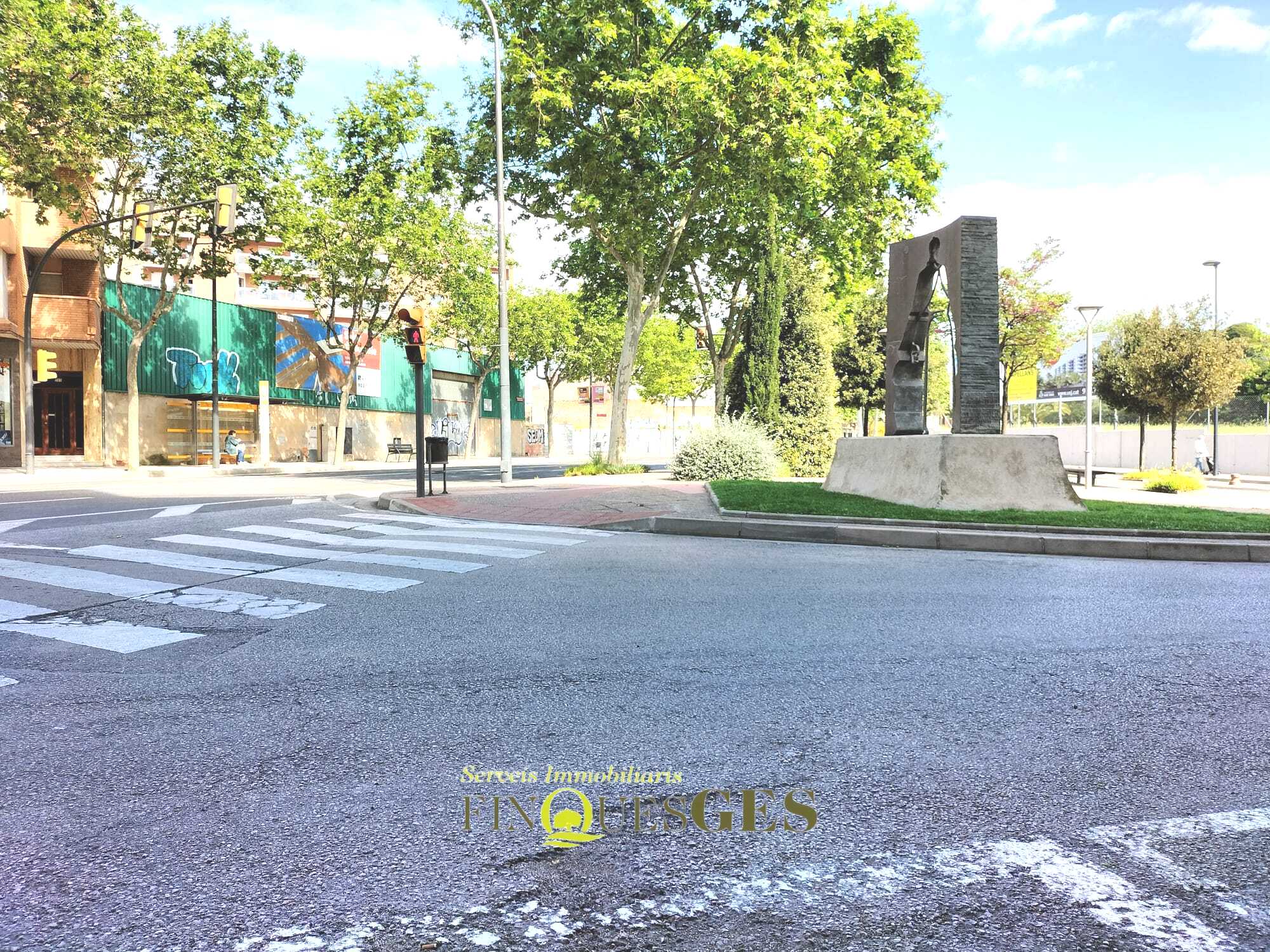 Local comercial en venda al carrer del Pare Manyanet de Reus