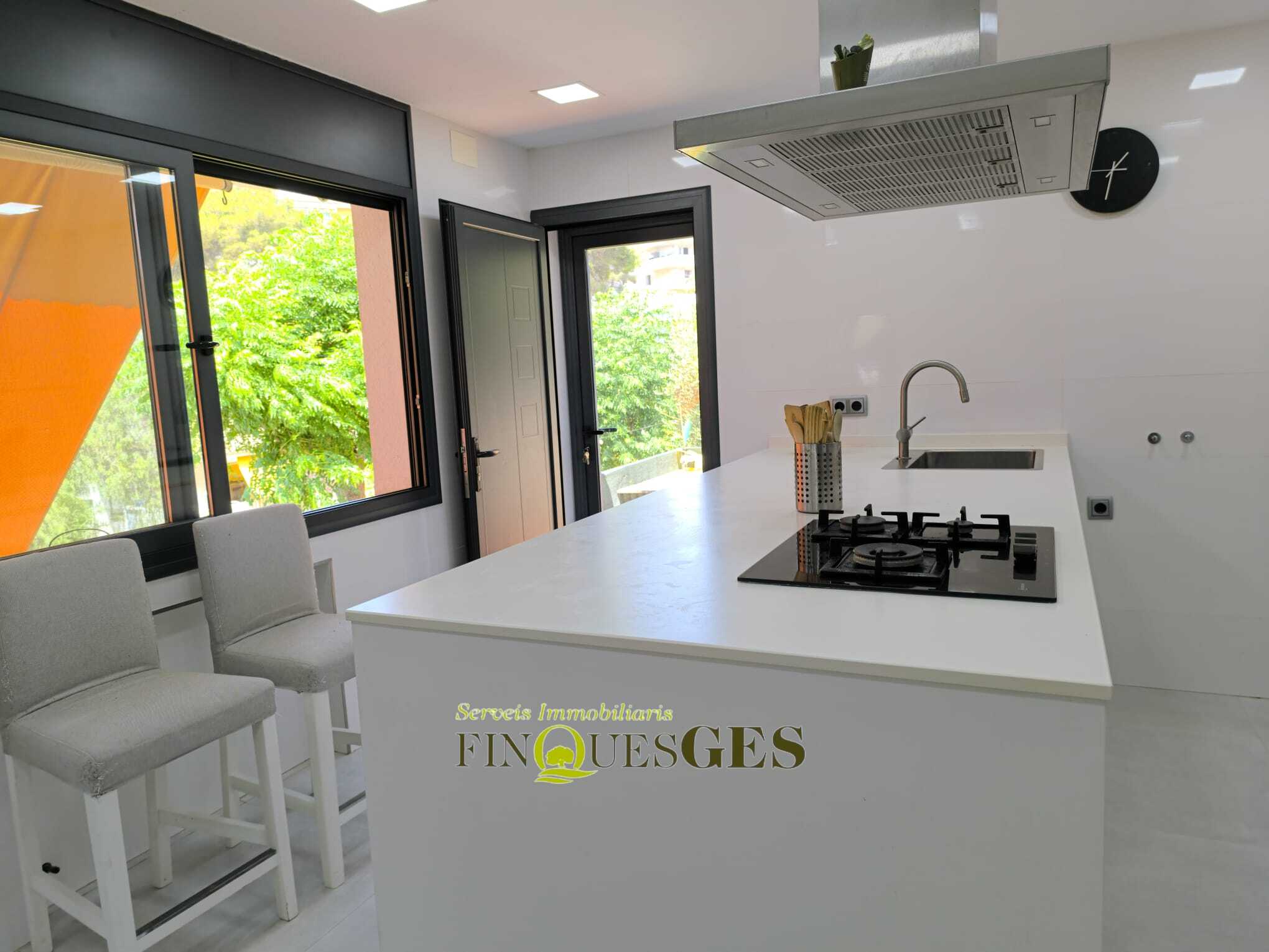 Casa o xalet independent en venda a Carrer Ripollès