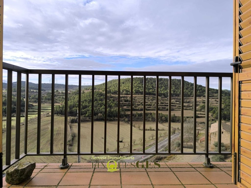 Casa de poble en venda a Carrer de L'Eixida, Vallbona de Les Monges