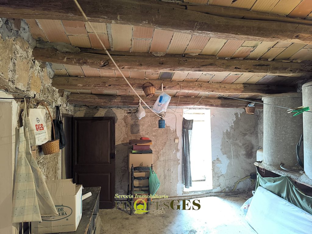 Casa de poble en venda a Carrer de L'Eixida, Vallbona de Les Monges